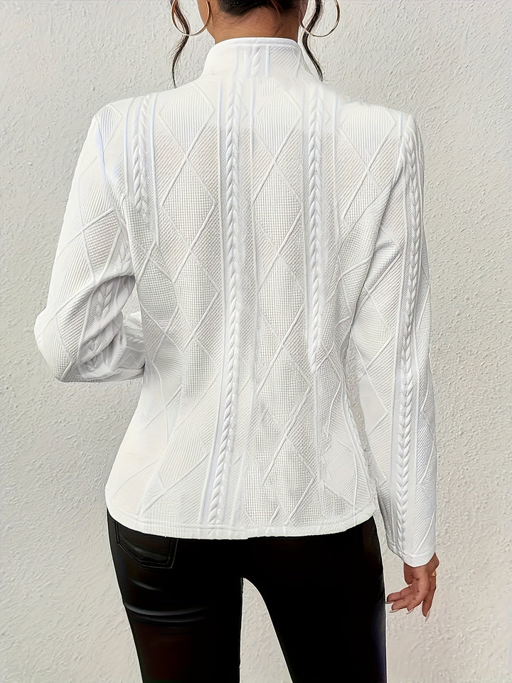 Blazer – Long Sleeves & Single Button Closure