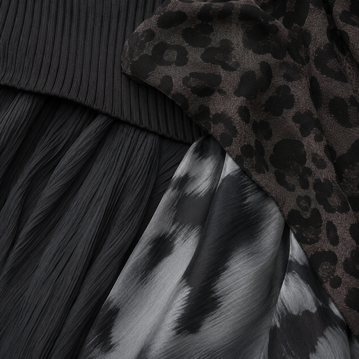 Fenna™ | Long Dress with Leopard Accent – Bold Elegance & Flowing Femininity