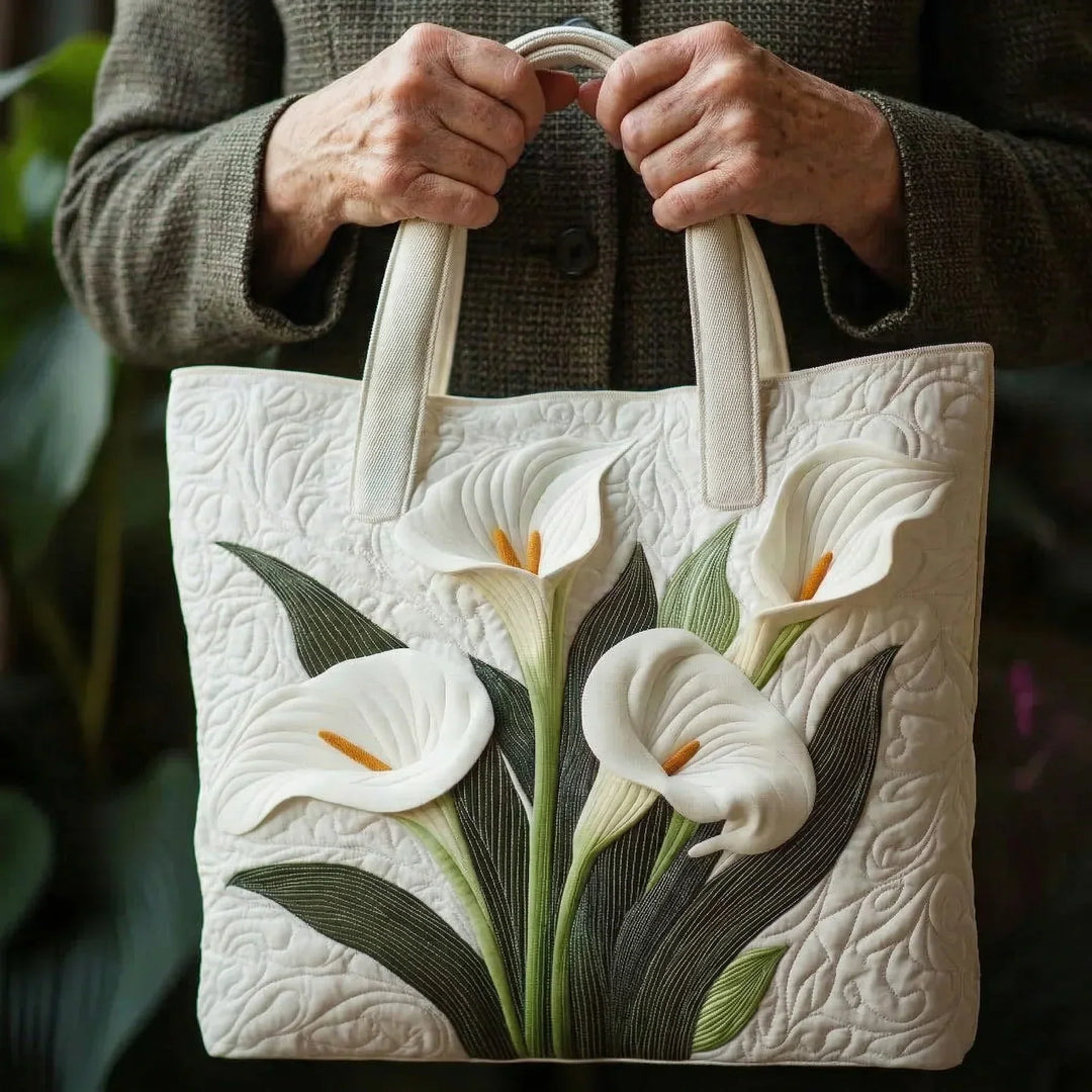 Quilted Tote Bag - White Lilies